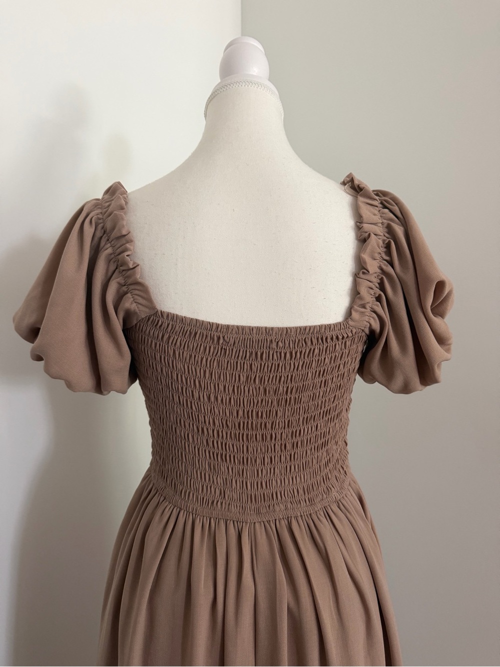Trixxi Puff Sleeve Midi Dress in Taupe - Picture 4 of 7